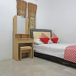 OYO 91375 Pondok Feby Makassar