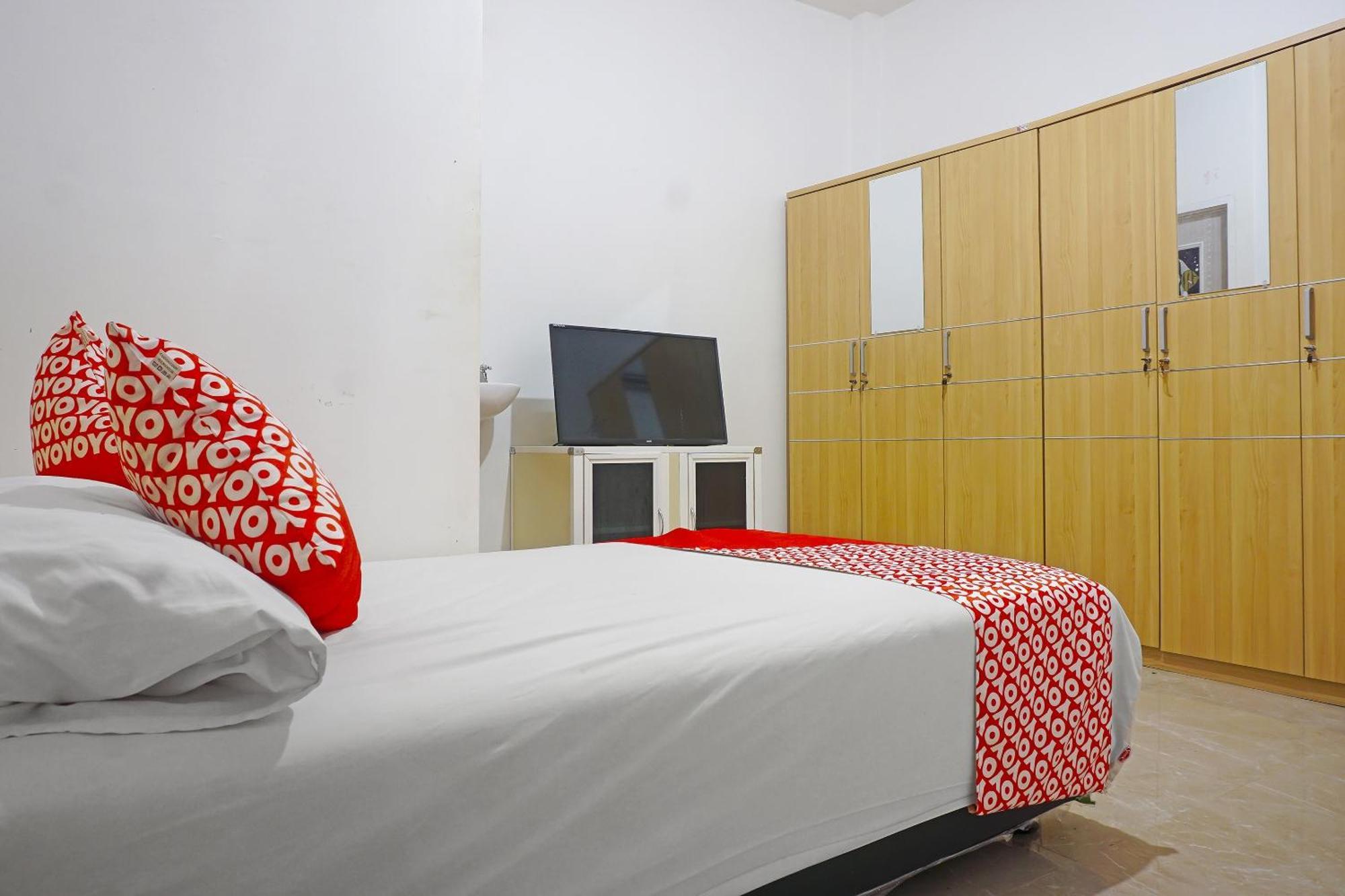 Hotel Oyo 91375 Feby